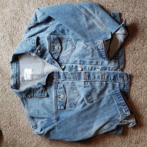 Old Navy denim jacket Sz LP